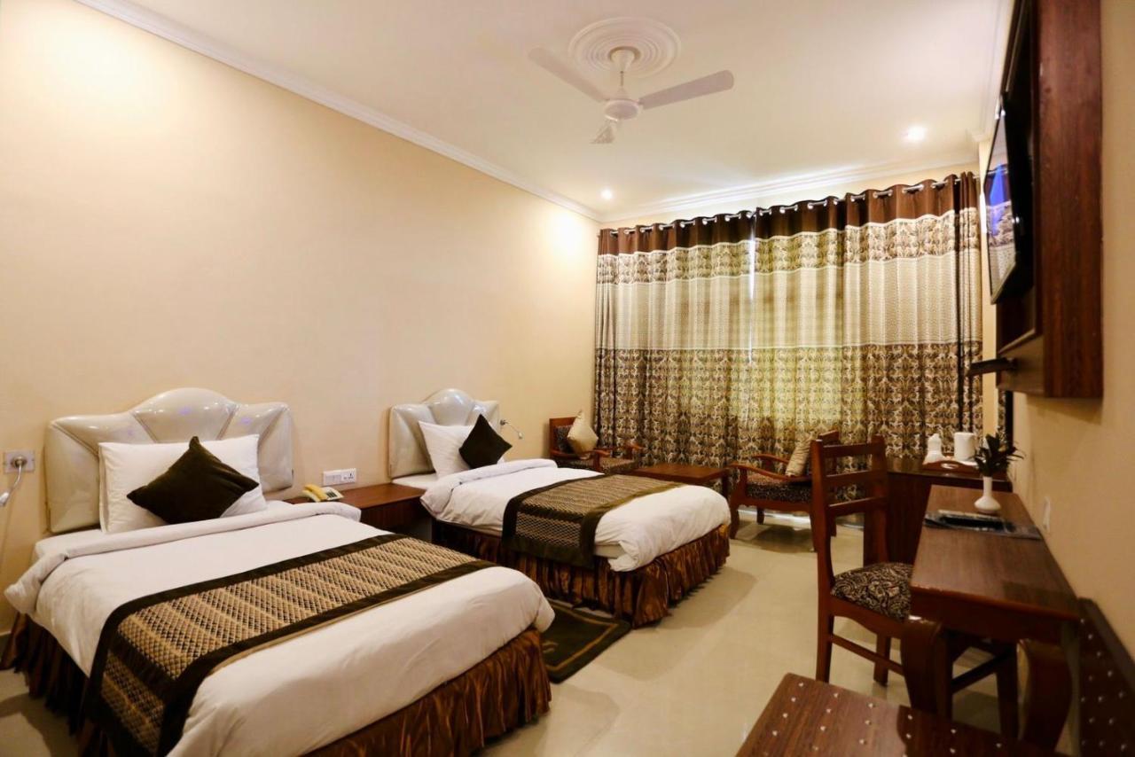 The Imperial Kushinagar Hotel Eksteriør billede